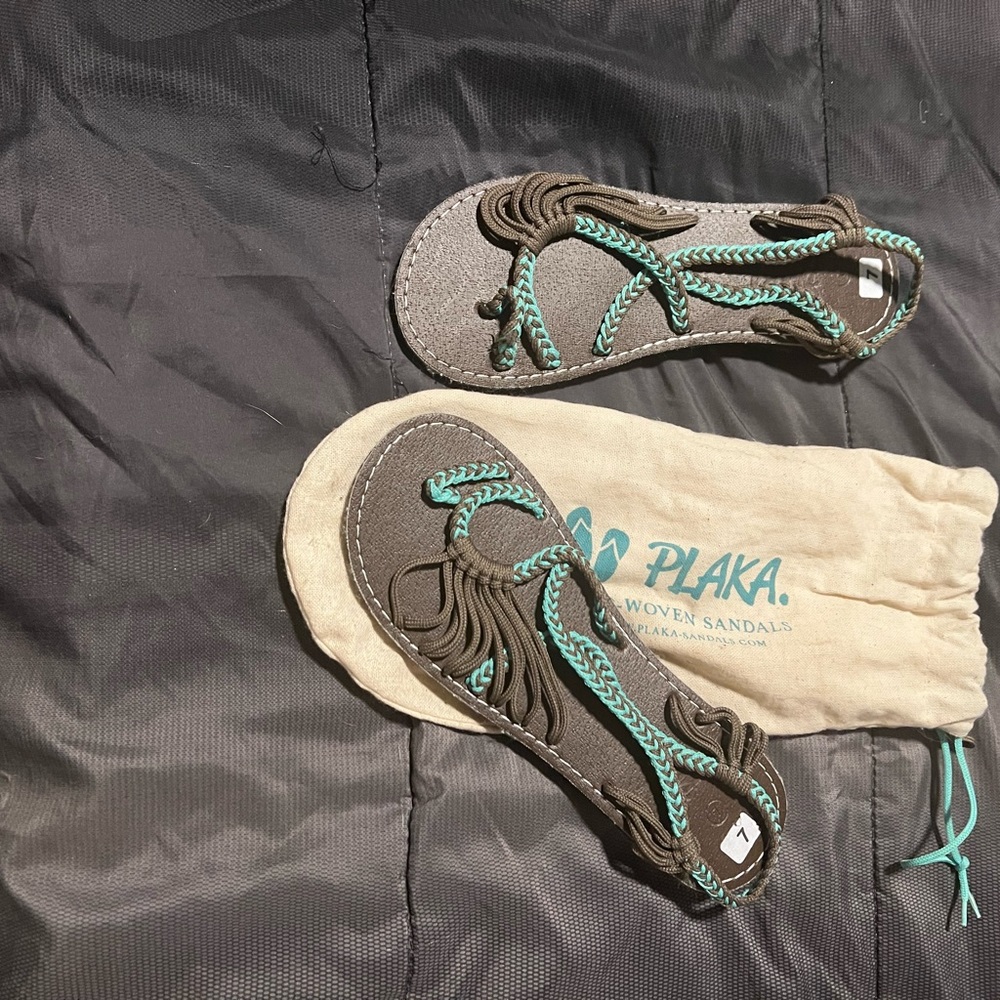 Plaka sandals brand new mint green.